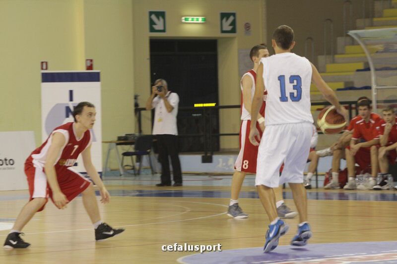 110915 sport 430_tn.jpg